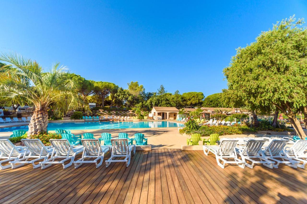 3 Bedroom Chalets Camping Lei Suves - Joycasa Roquebrune-sur-Argens Exterior photo