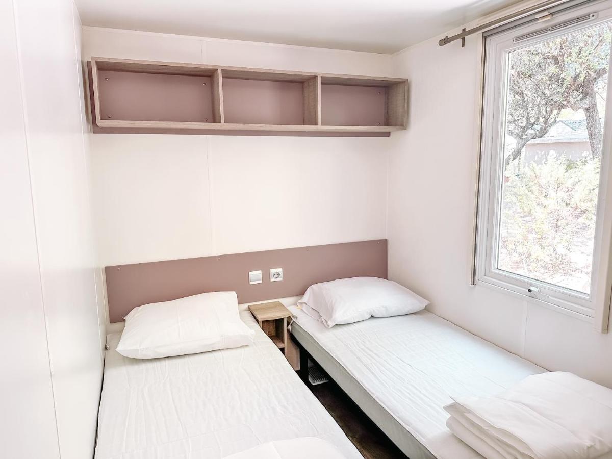 3 Bedroom Chalets Camping Lei Suves - Joycasa Roquebrune-sur-Argens Exterior photo