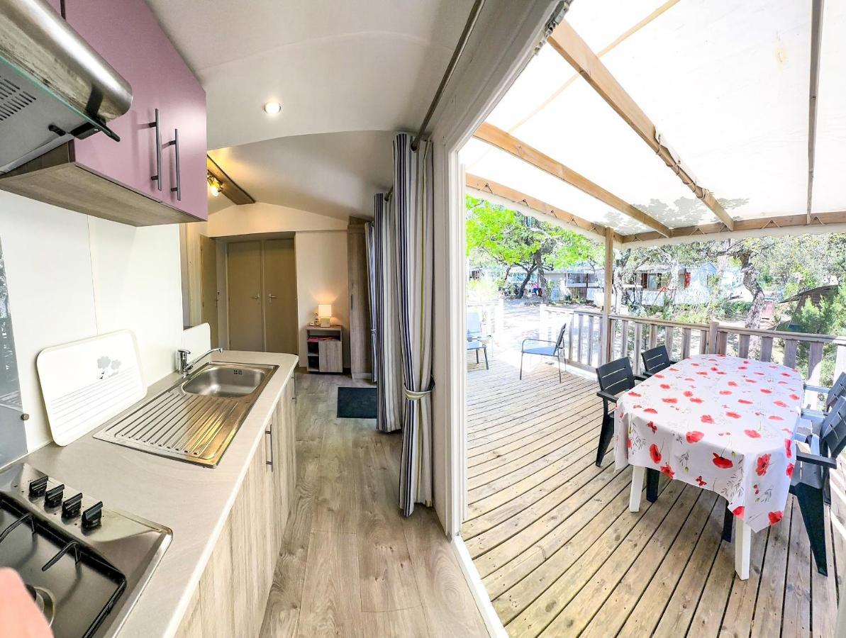 3 Bedroom Chalets Camping Lei Suves - Joycasa Roquebrune-sur-Argens Exterior photo